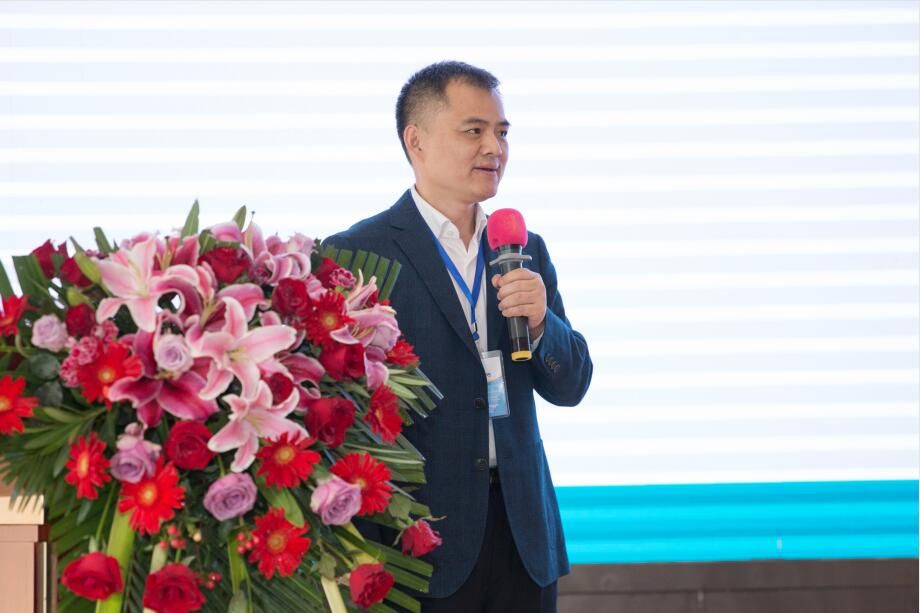 ONE游戏官网-皇马巴塞赞助商