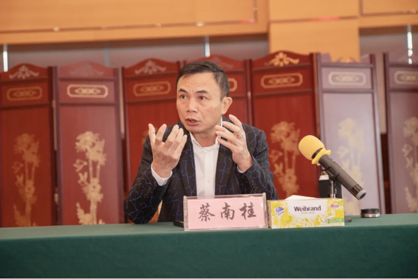 ONE游戏官网-皇马巴塞赞助商