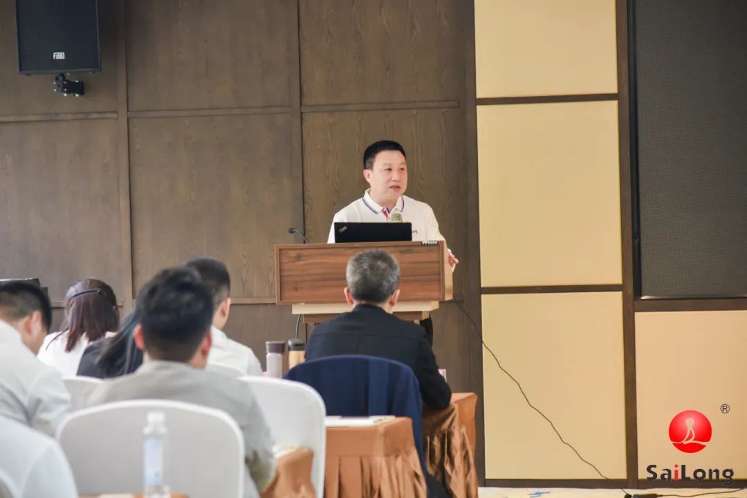 ONE游戏官网-皇马巴塞赞助商